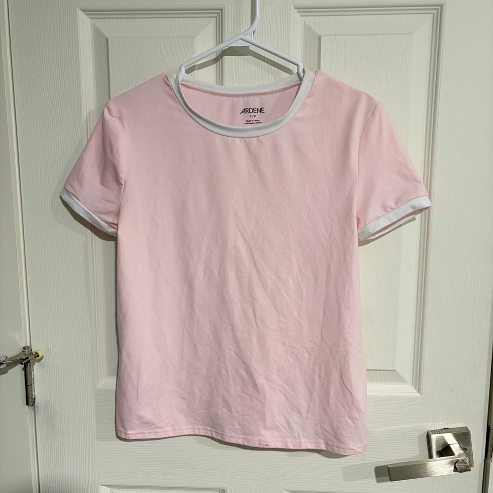 Ardene Pink T-Shirt – Size Small – Cute Basic Tee